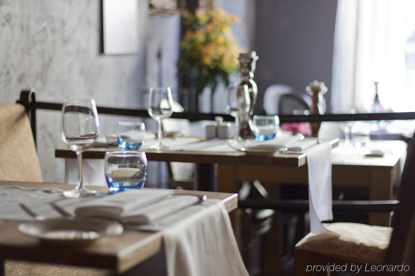 Slothotel Igesz Schagen Restaurante foto